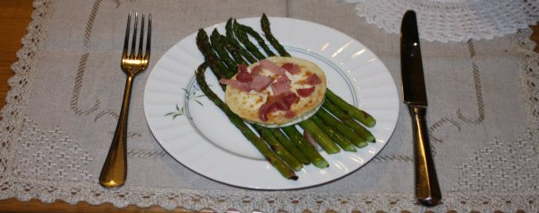 Roasted Asparagus with Goats Cheese and Bacon