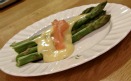 Asparagus with Hollandaise Sauce and Smoked Salmon
