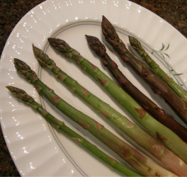 7 varieties of asparagus