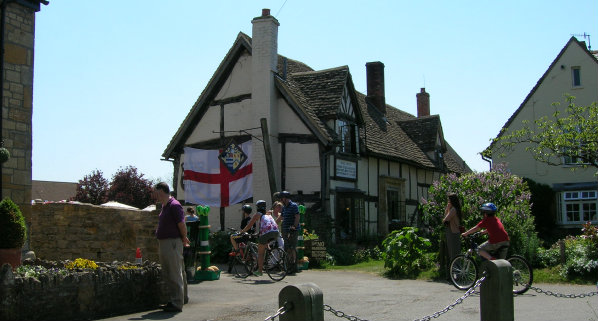 Arriving at the British Asparagus Festival 2012 by bike