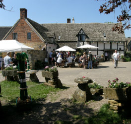 Fleece Inn Bretforton - part of Asparagus History in the Vale of Evesham